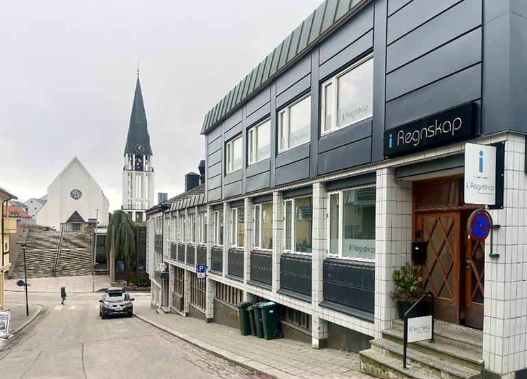 iRegnskap-kontoret i Molde, Vektergata 3
